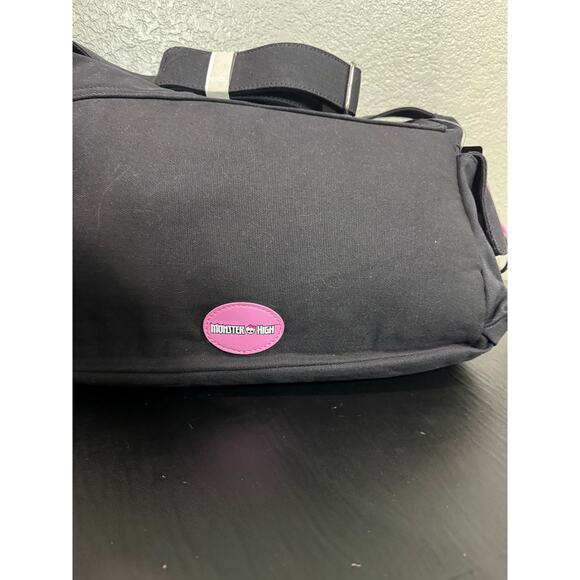 Monster High Draculaura Charm Lace Up Messenger Bag NWT Black Pink - Picture 2 of 9